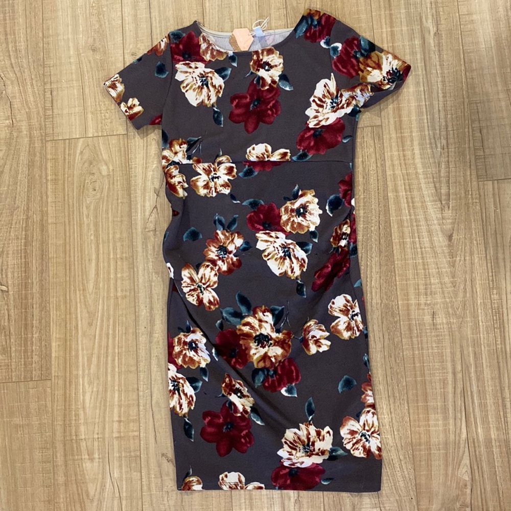 Pinkblush Floral Maternity Dress Size Small.